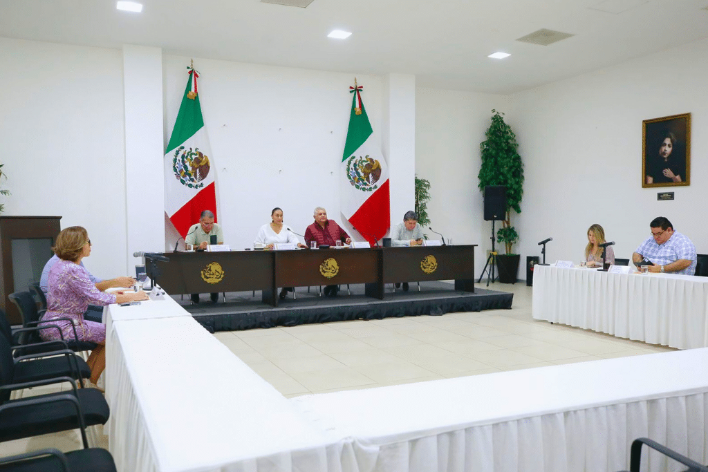 Avanzan iniciativas sobre Leyes de Hacienda