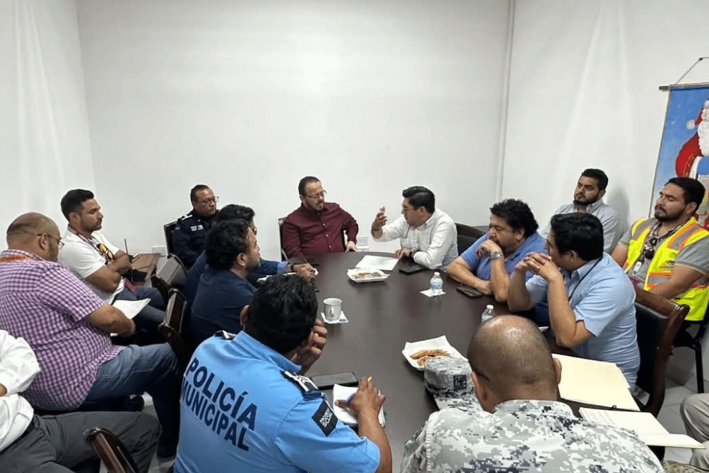 Supervisan venta de pirotecnia para garantizar la seguridad