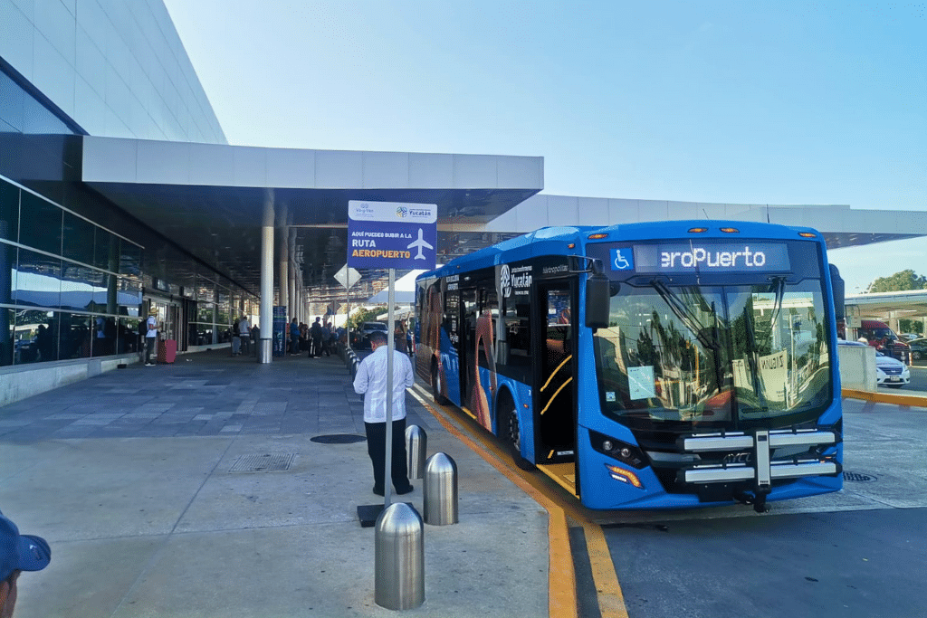 Cómo trasladarte del aeropuerto al centro de Mérida sin complicaciones