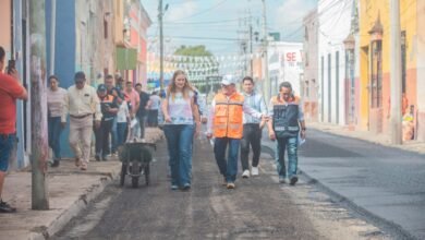 Supervisa Cecilia Patrón obras de repavimentación en San Sebastián