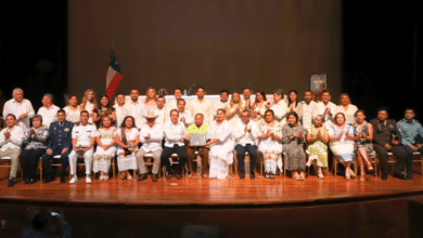 Congreso del Estado entrega Reconocimiento “Diputado Profesor Pánfilo Novelo Martín” al profesor Pedro Pablo Chuc