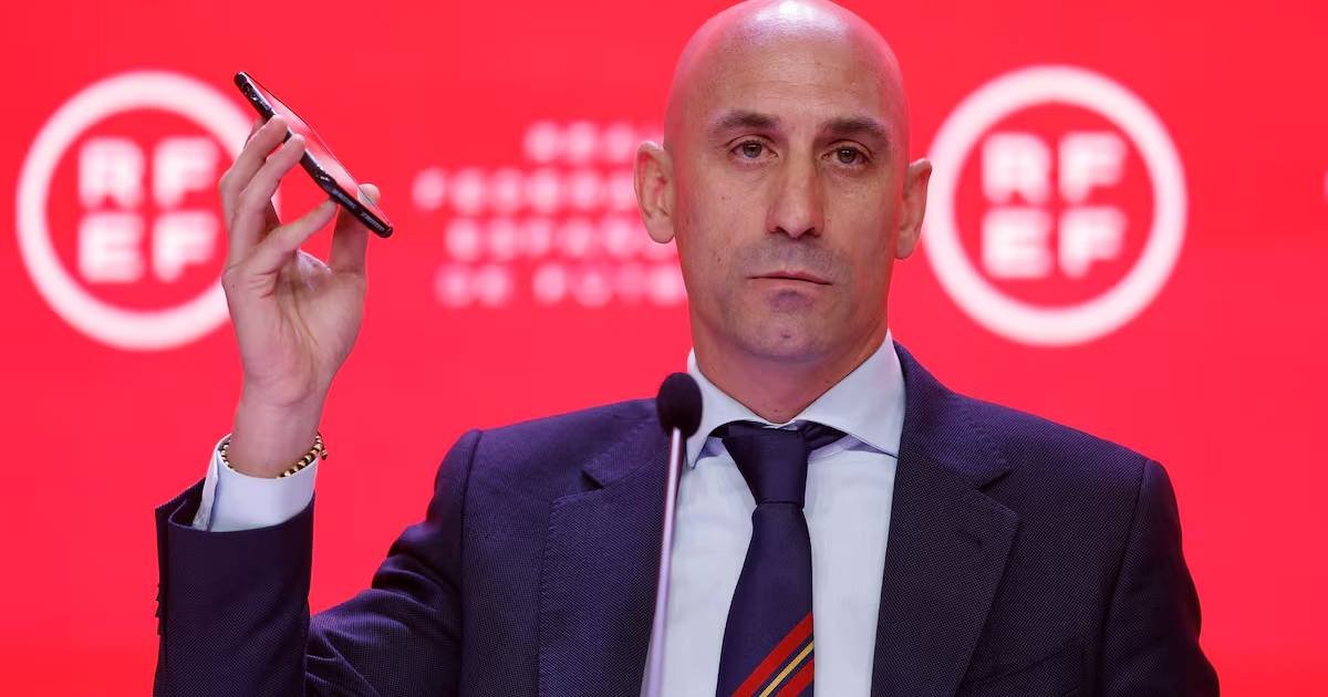 Luis Rubiales, expresidente de la Real Federación Española de Futbol, fue condenado por agresión sexual