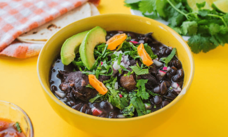 Frijol con puerco: El tradicional platillo de los lunes en Yucatán