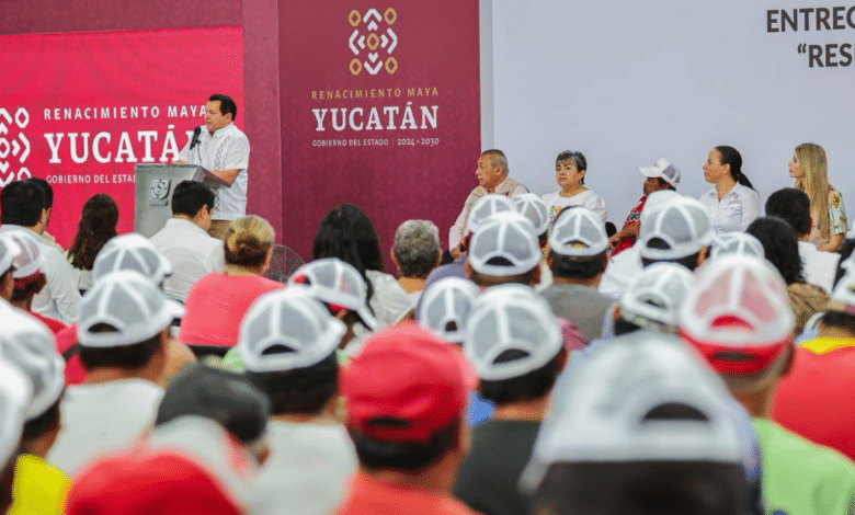 Gobernador de Yucatán entrega más de 1.9 MDP por ‘Respeto la Veda 2025’ en Telchac Puerto