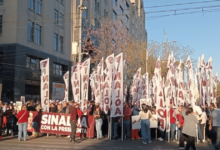 Llegan primeros asistentes al Zócalo para asamblea de Sheinbaum