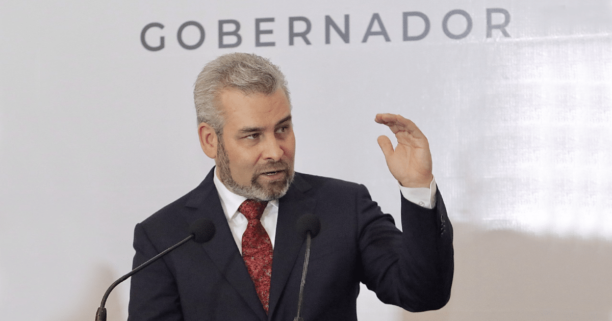 Gobernador Alfredo Domínguez Bedolla