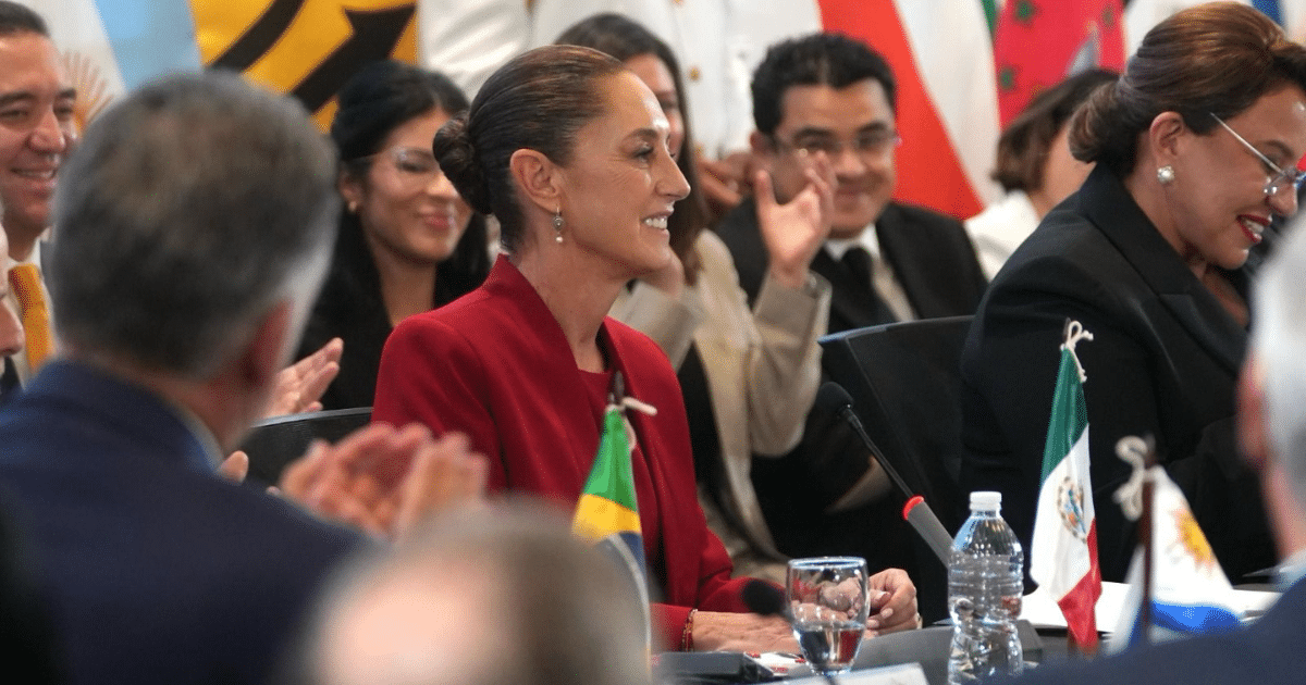 Presidenta Claudia Sheinbaum en cumbre de gobiernos