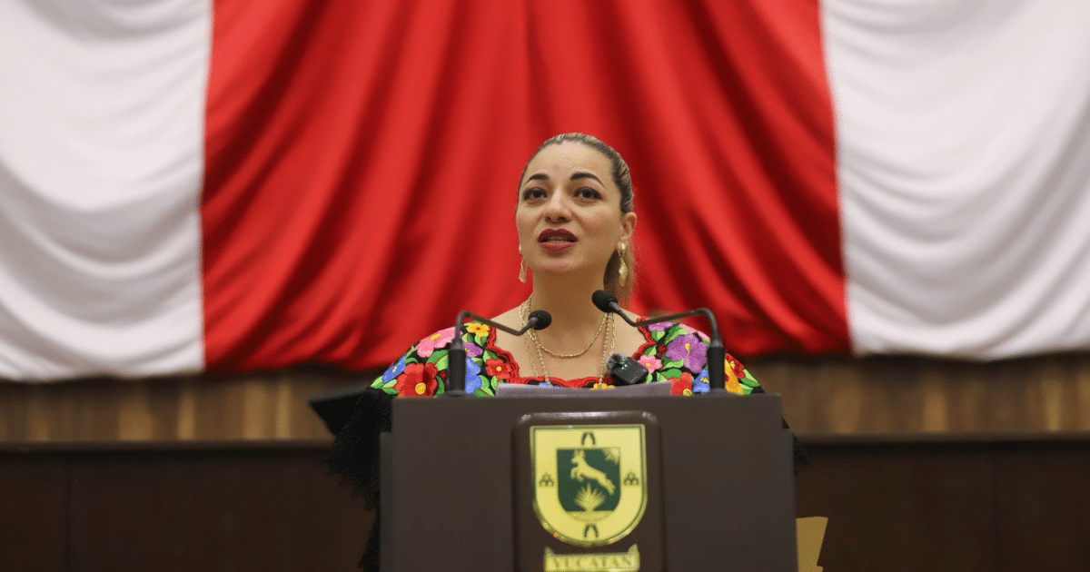 Congreso del Estado reconoce a Ana Rosa Villanueva con el Premio a la Excelencia Docente 2025