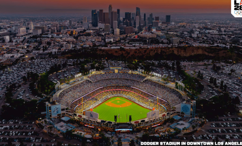 Dodger Stadium en Los Ángeles (Foto por Olympics.com)