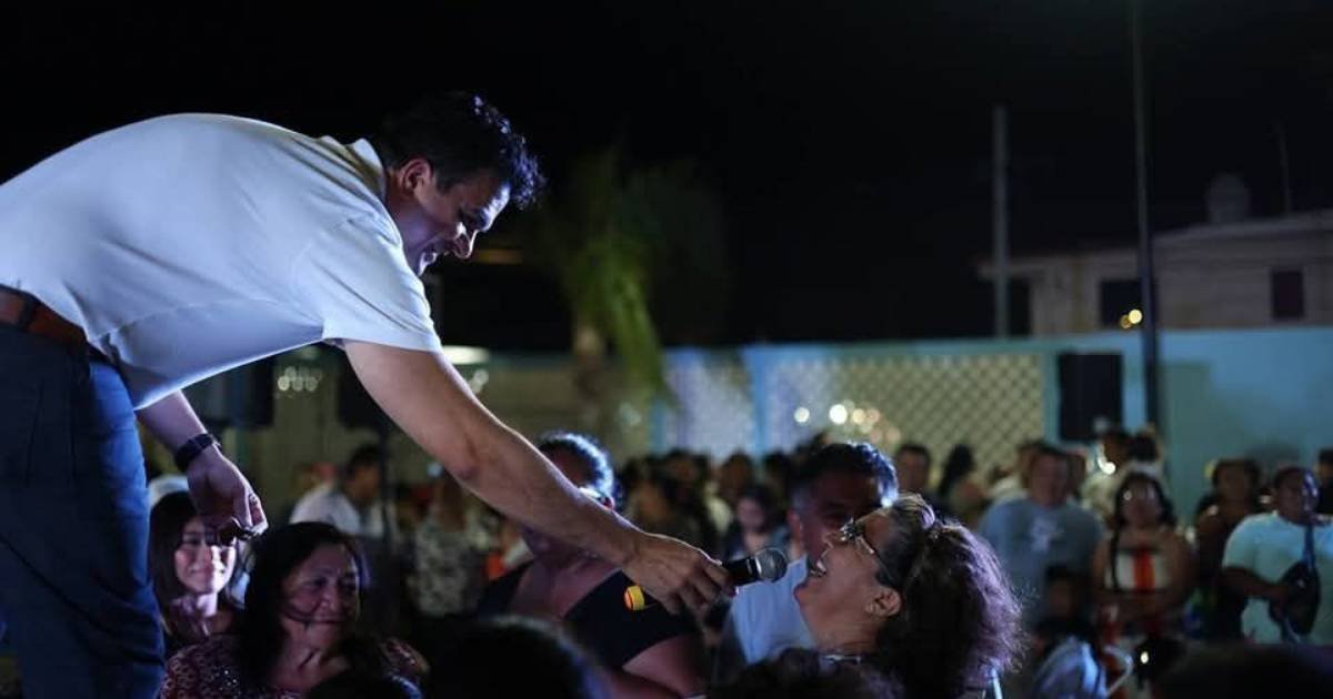 El presidente municipal Erik Rihani González asistió al evento para convivir con los pequeños