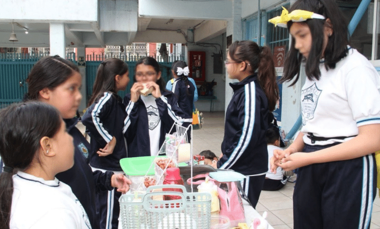 Yucatán Ofrecen capacitación para implementar normas contra comida chatarra en escuelas
