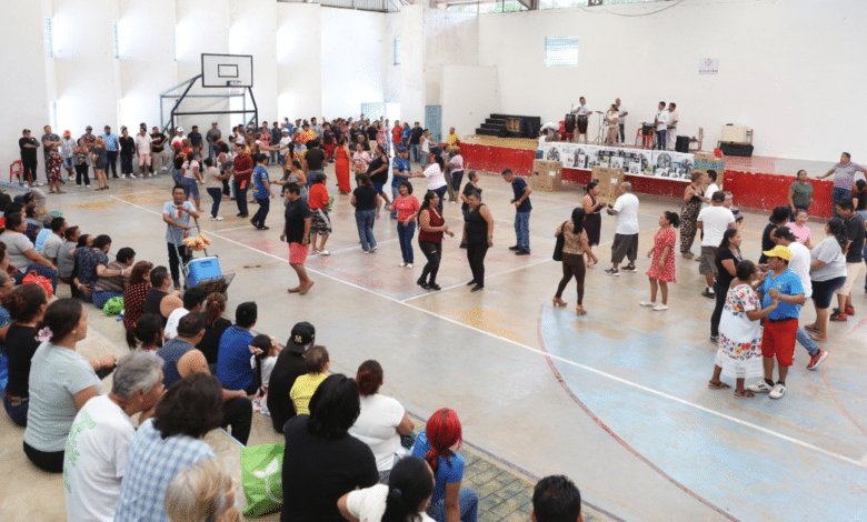 Celebran el Día de la Madre en el CERESO de Mérida