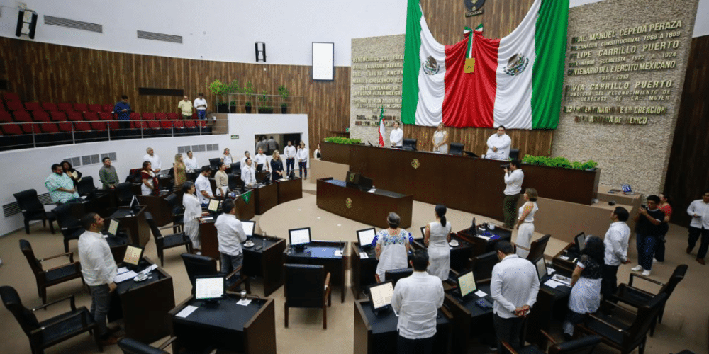 Congreso de Yucatán analiza iniciativas sobre salud mental, empleo juvenil y derechos de adultos mayores