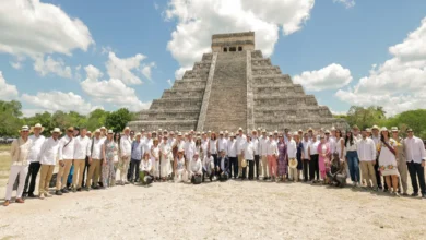 Embajadores y cónsules recorren Chichén Itzá como parte de la promoción internacional de Yucatán
