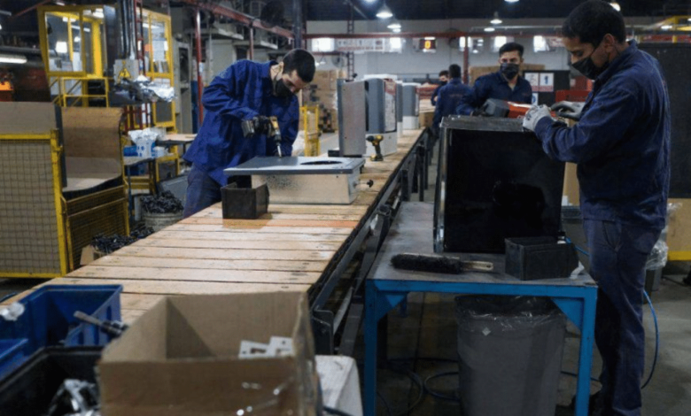 Empleo en México registra una caída en abril por el efecto de Semana Santa (Foto por Línea Sindical)