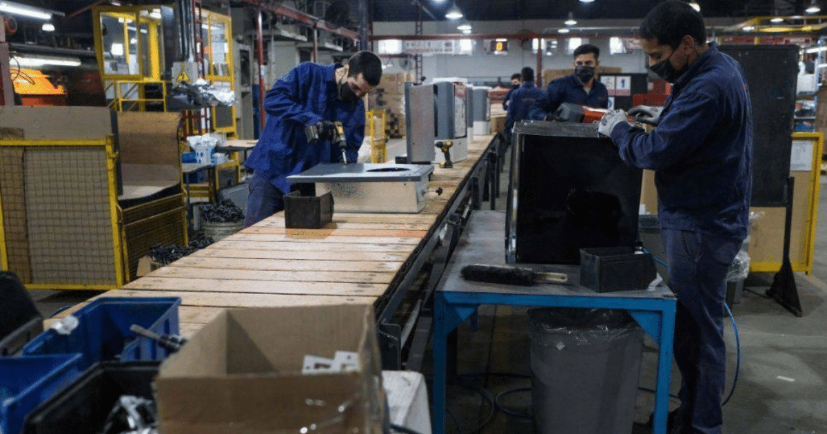Empleo en México registra una caída en abril por el efecto de Semana Santa (Foto por Línea Sindical)