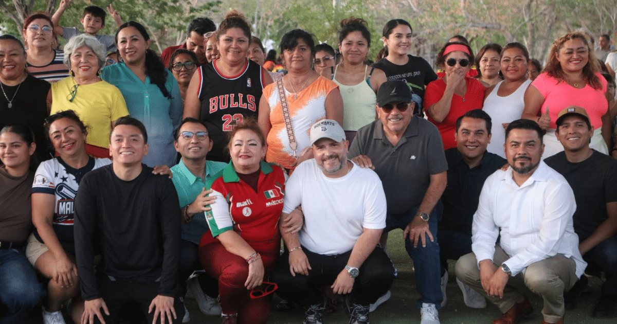 IDEY e IMDUT festejan a madres yucatecas con música, baile y convivencia en Paseo Verde
