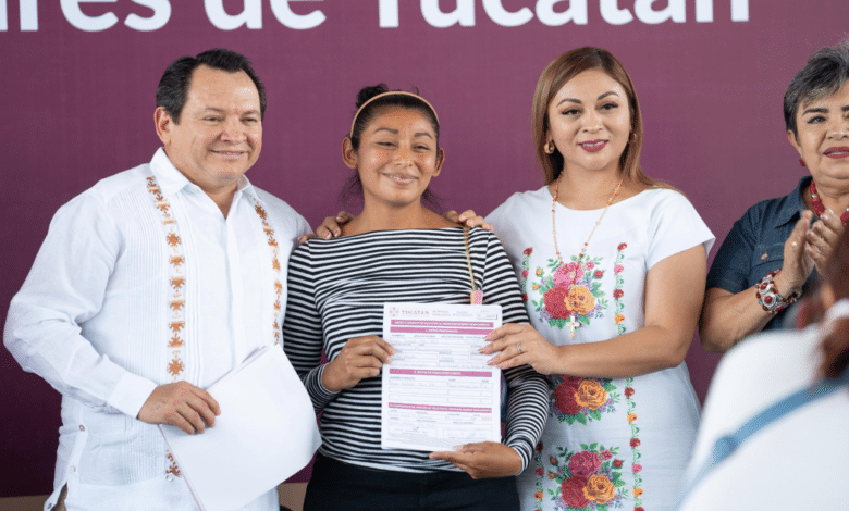 Madres autónomas de Yucatán ya reciben respaldo con el programa Mujeres Renacimiento
