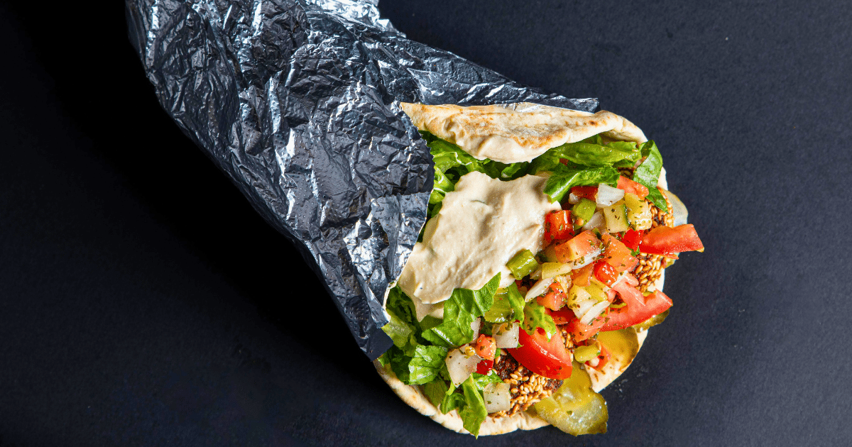 Qué alimentos no debes guardar en papel aluminio