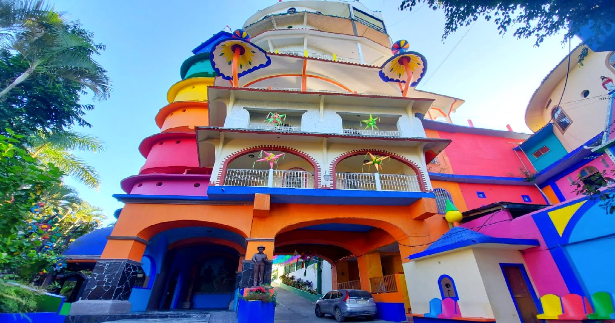Un castillo surrealista en San Luis Potosí que guarda los secretos de la herbolaria mexicana