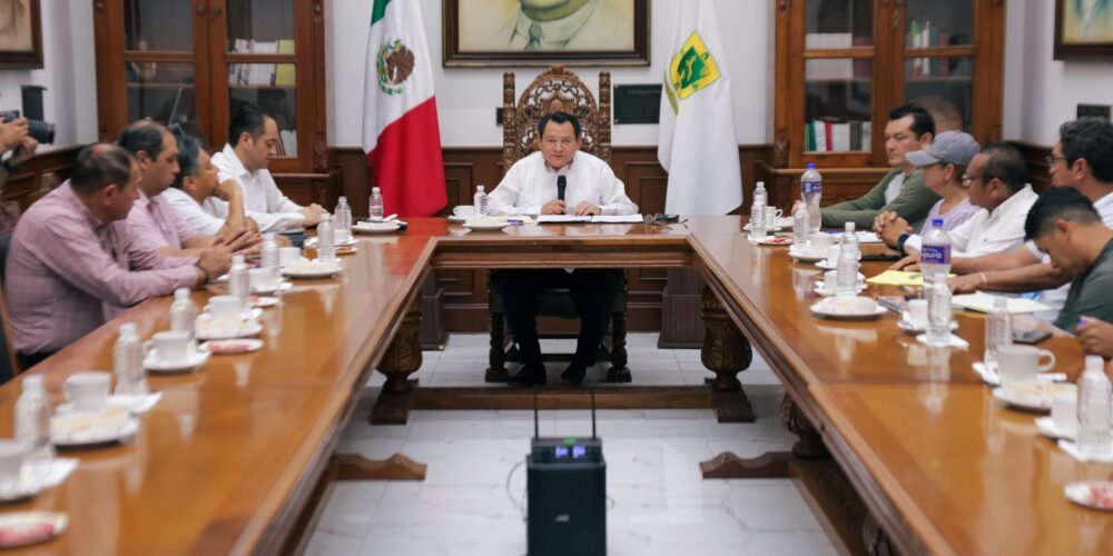 Gobernador Díaz Mena escucha a la CNTE y abre ruta de diálogo para dignificar al magisterio yucateco