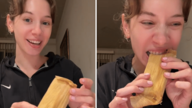¡Increíble! Joven estadounidense prueba tamal por primera vez y lo come con todo y hoja