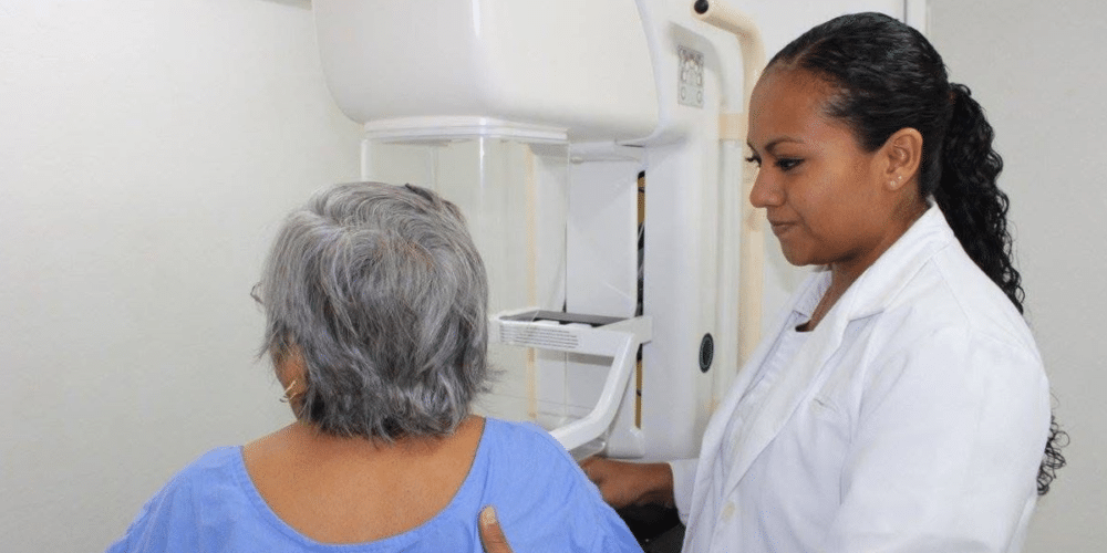 Ayuntamiento de Mérida implementará IA para detectar cáncer de mama