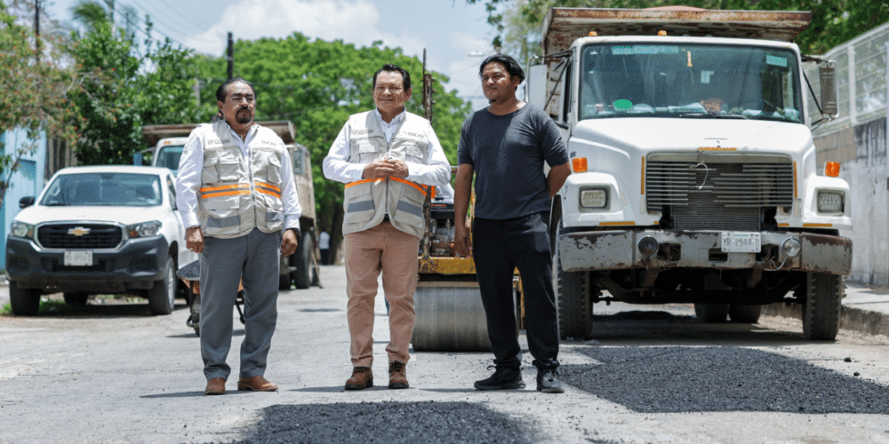 Calles del sur de Mérida comienzan a transformarse con estrategia estatal de bacheo