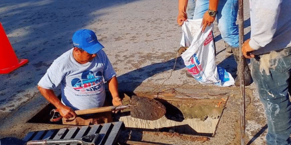 Conkal inicia limpieza de pozos pluviales para prevenir inundaciones en temporada de lluvias