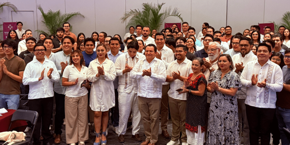Gobierno del Estado escucha a juventudes universitarias yucatecas en Mesas de Consulta