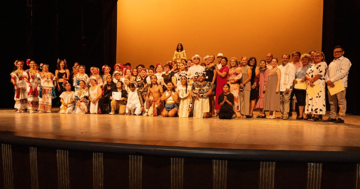Jóvenes artistas rinden homenaje a la cultura maya con la obra “Nuestras raíces, nuestras voces”