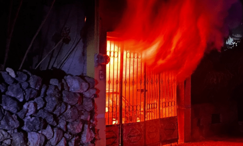 Rescatan a familia de incendio en vivienda del centro de Umán, Yucatán