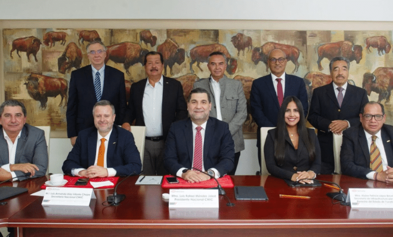 Yucatán presenta buenas prácticas en infraestructura ante la CMIC nacional