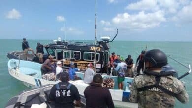SSP y Marina aseguran lanchas por pesca furtiva en Celestún, Yucatán