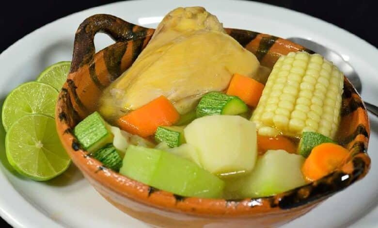 Beneficios de comer puchero de pollo en días calurosos (Foto de internet)
