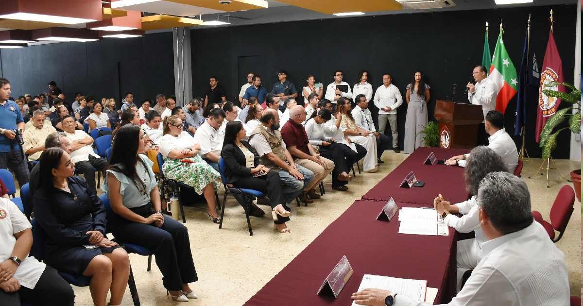 Docentes del Tecnológico de Mérida se capacitan para fortalecer la salud mental escolar