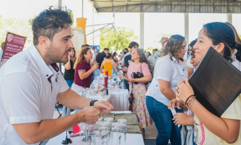 anuncia ayuntamiento de mérida convocatoria de becas de excelencia para agosto