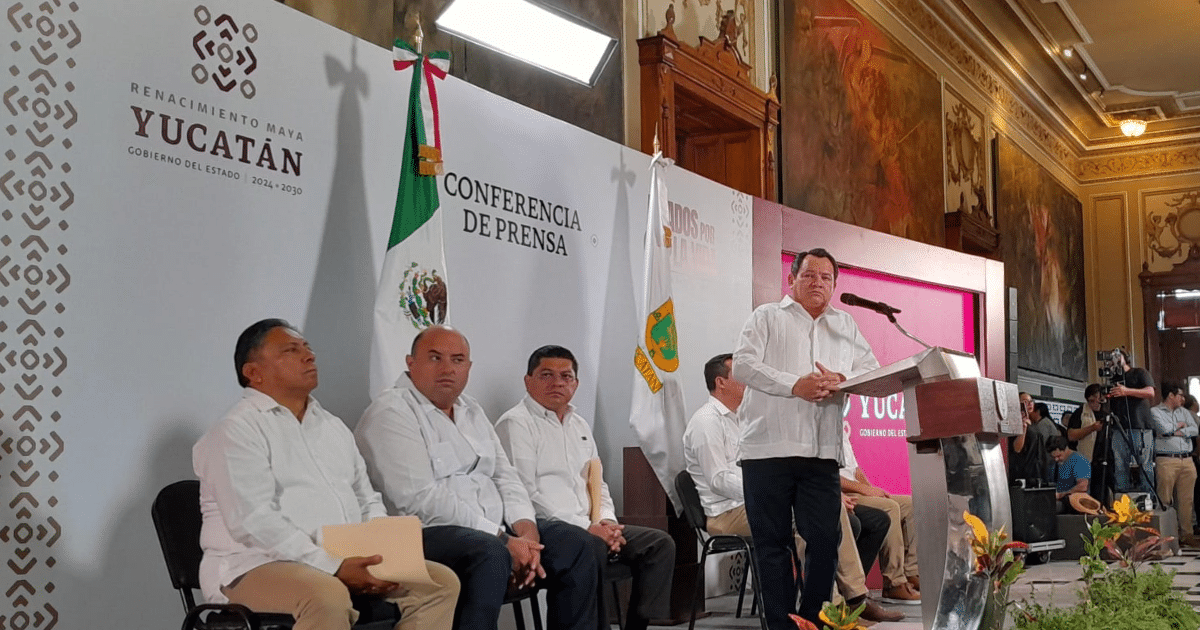 anuncia joaquín díaz mena beneficios para el magisterio de yucatán