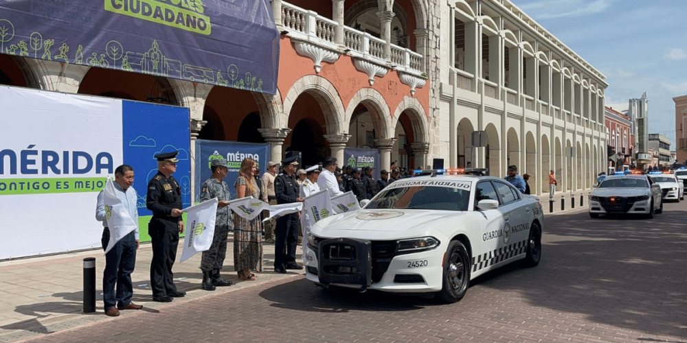 cecilia patrón da el banderazo al operativo “verano seguro” 2025 en mérida