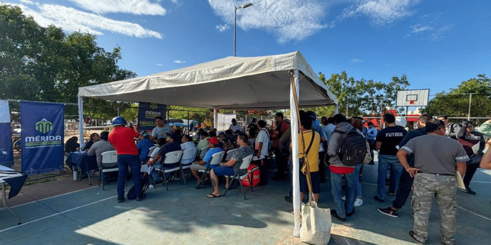 continúa la entrega de cascos dot del programa “chambea seguro”; habrá más convocatorias