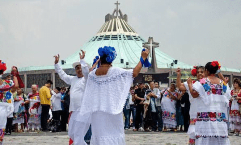 Más de 8 mil yucatecos peregrinan a la CDMX por el Día del Yucateco