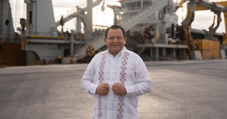 llega a progreso la draga “fernando de magallanes” para transformar los puertos de yucatán