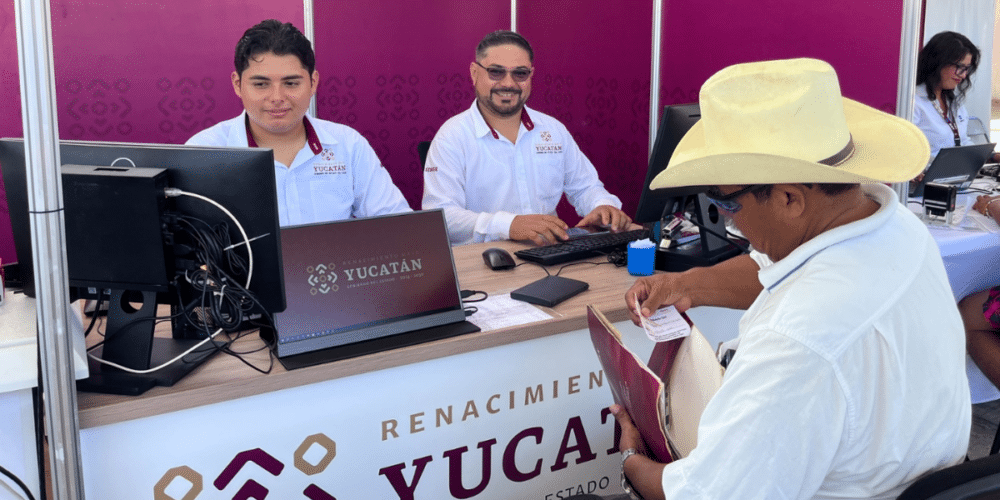 llega ventanilla móvil a río lagartos con más de 150 trámites