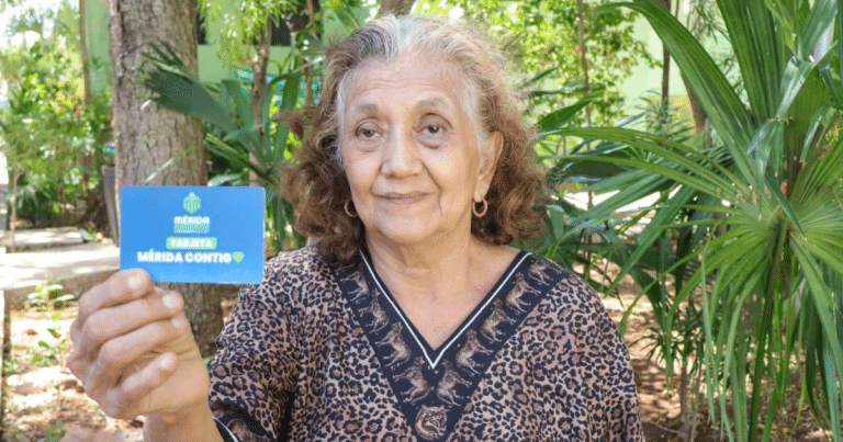 más de 2,300 personas adultas mayores ya cuentan con su tarjeta “mérida contigo”