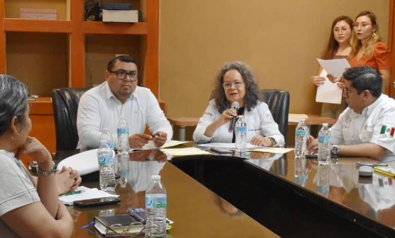 Yucatán refuerza monitoreo por presencia de microalgas en su costa
