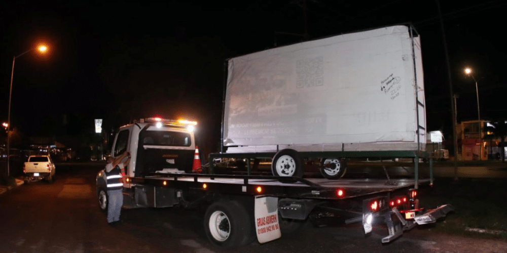 orden y seguridad mérida retira vehículos abandonados y estructuras ilegales de la vía pública