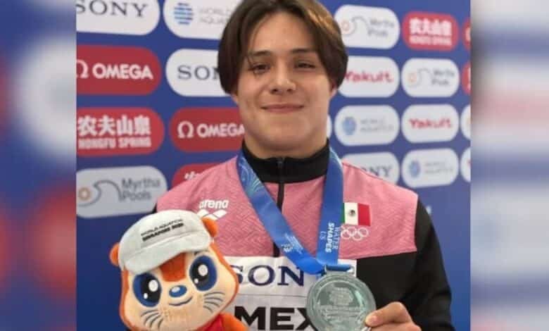 osmar olvera rompe récord y supera cinco medallas mundiales (2)