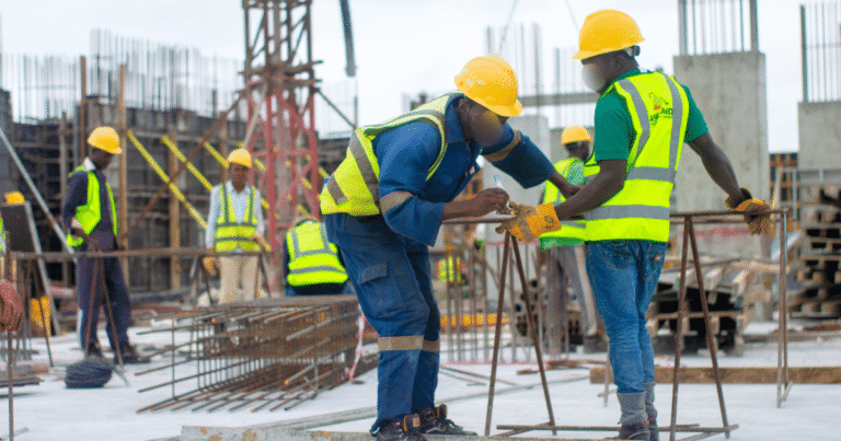 Alemania apuesta por más trabajo y menos días festivos para reactivar su economía