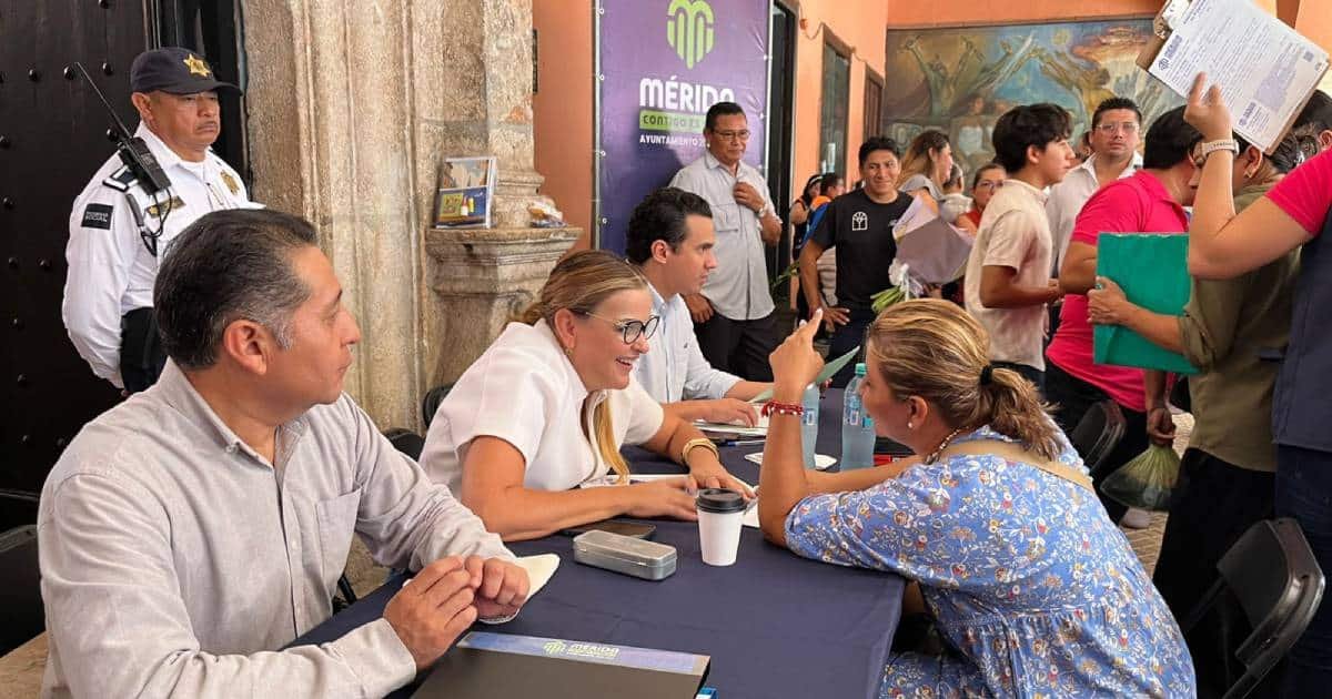 cecilia patrón fortalece el contacto directo con la ciudadanía en el miércoles ciudadano