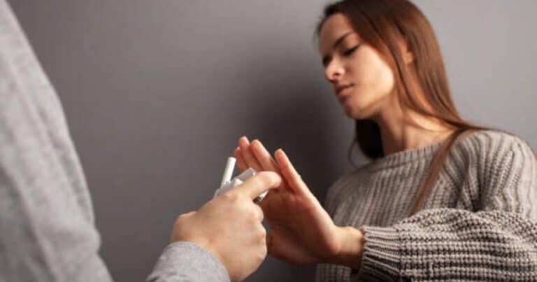 Refuerzan estrategias para prevenir adicciones en jóvenes yucatecos